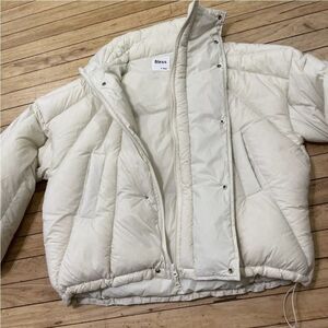 BLESS SEOUL Womens L Puffer Jacket Zip BigBaffle Sunburst Korean Posh Prep Cream